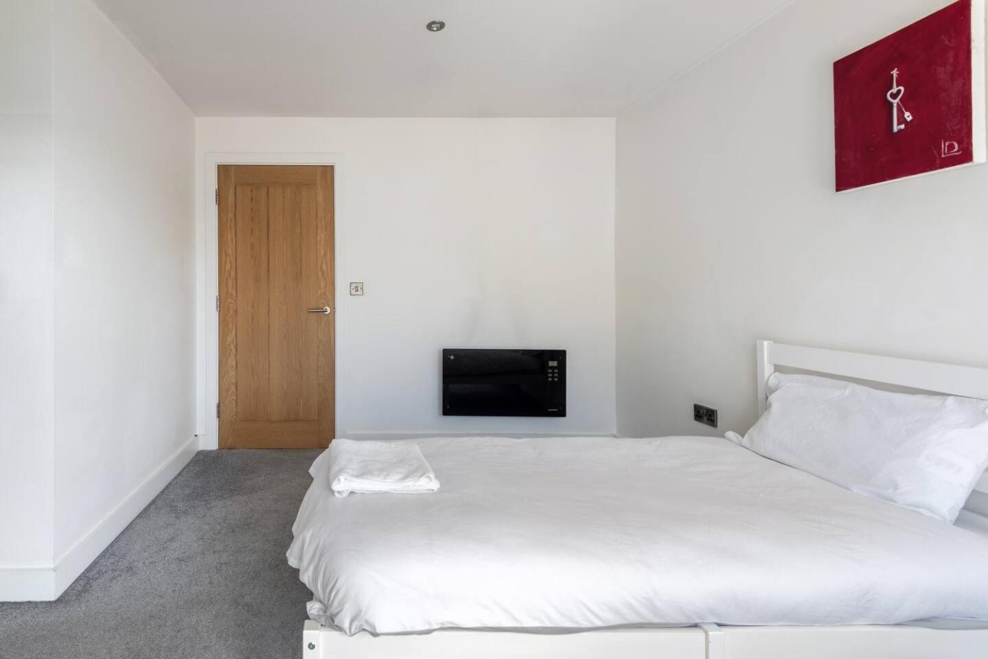 Luxurious 3-Bed Penthouse In Sheffield Daire Handsworth Dış mekan fotoğraf