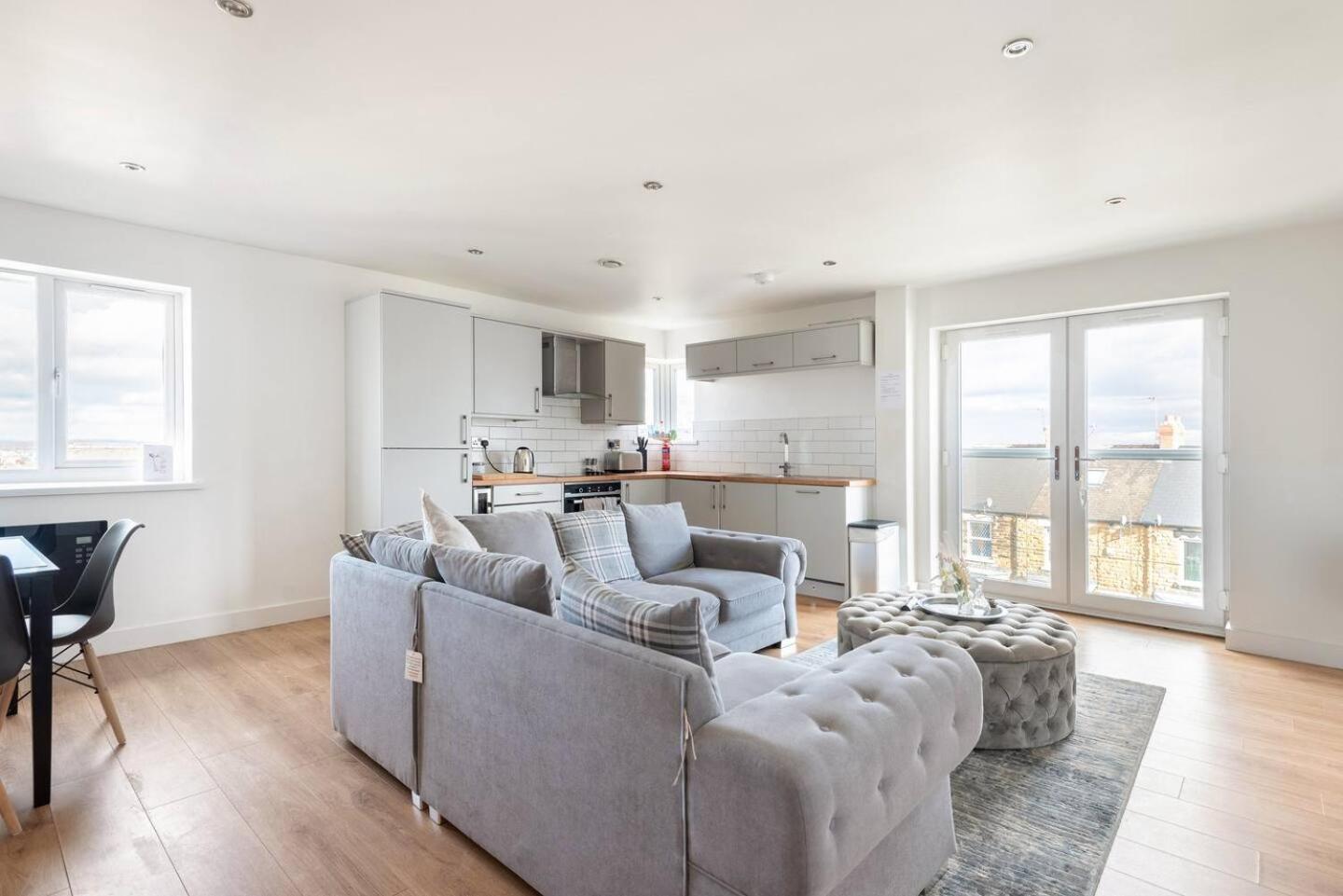 Luxurious 3-Bed Penthouse In Sheffield Daire Handsworth Dış mekan fotoğraf